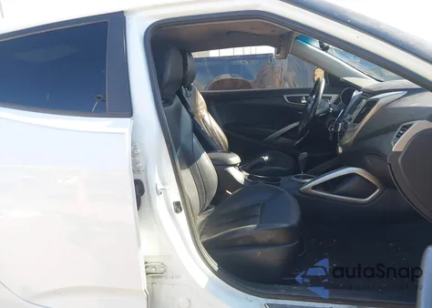 2015 Hyundai Veloster Flex из США, поврежденный, VIN KMHTC6AD2FU220536